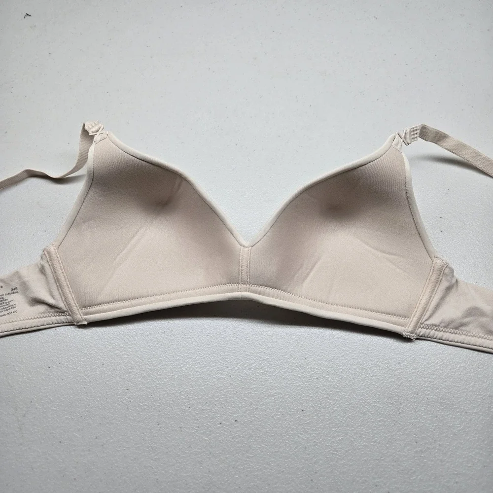 Warner's Women Bra 34B Beige T Shirt Wireless‎ Strap Adjustable